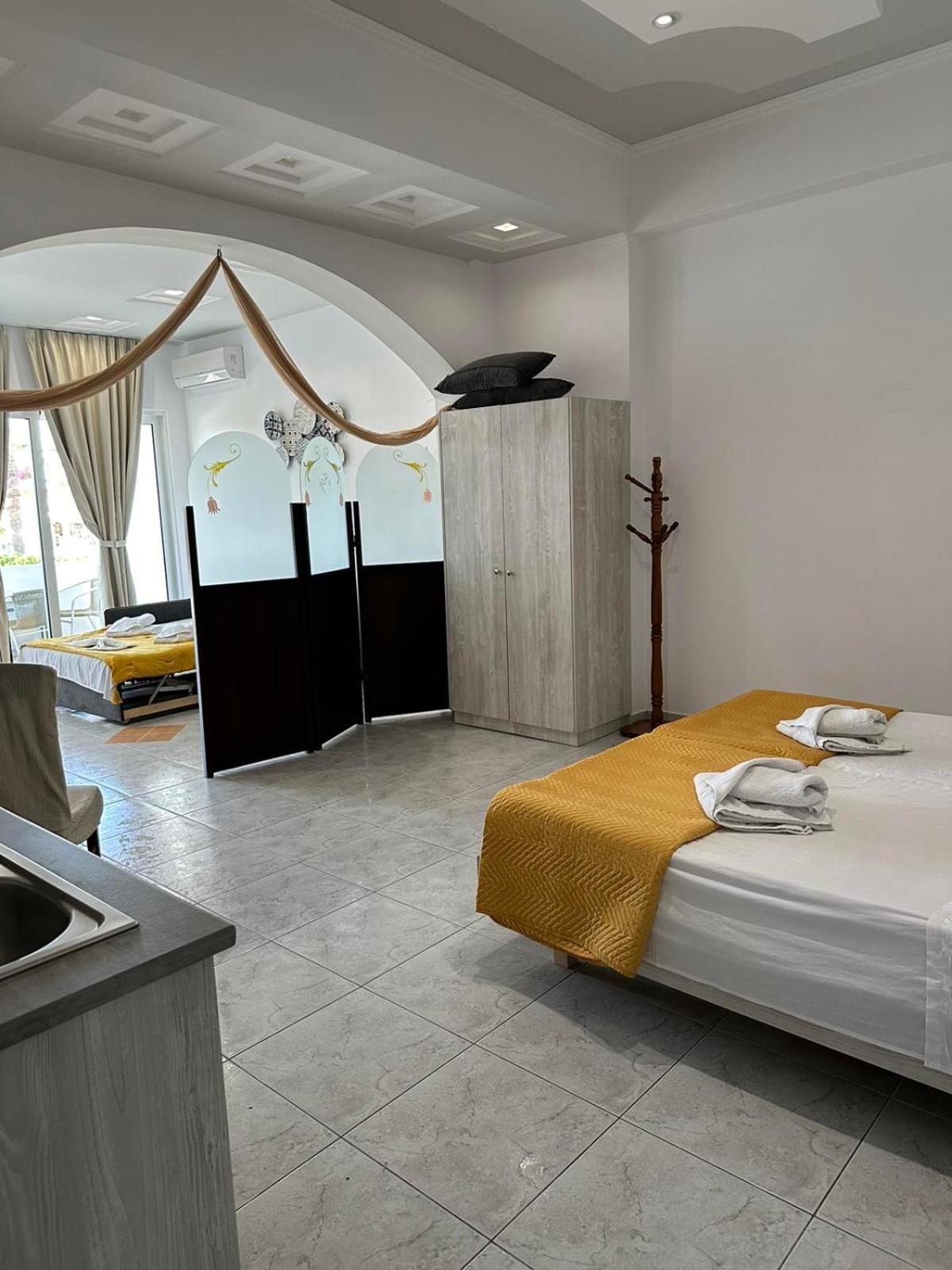 Apollonio Suites & Rooms Faliraki Rhodes Habitación foto