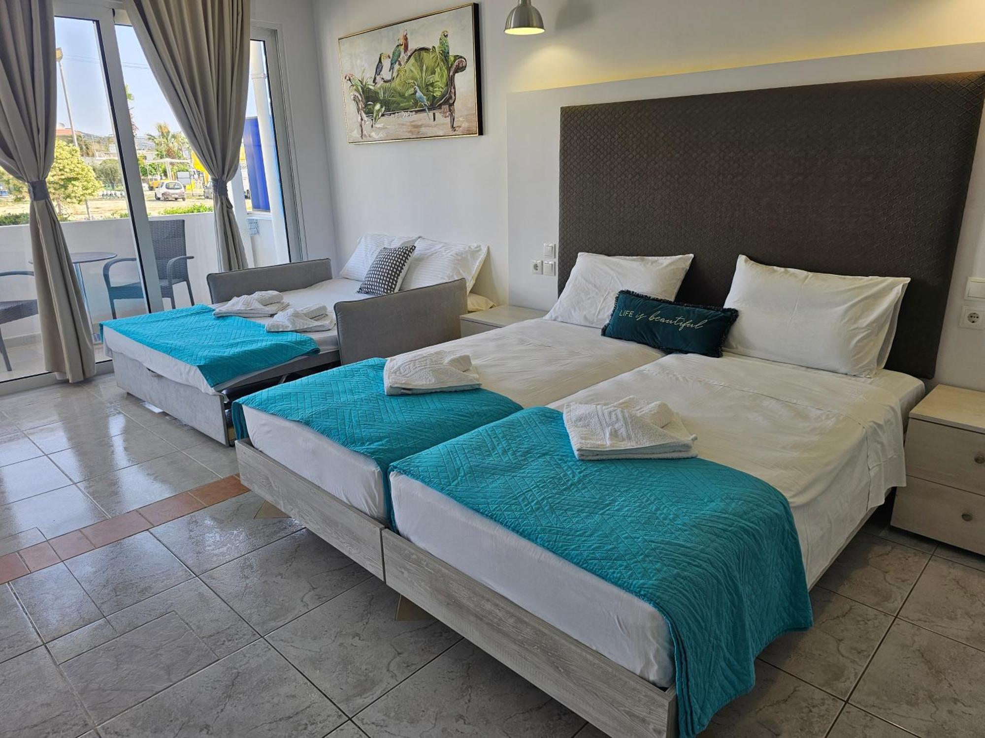 Apollonio Suites & Rooms Faliraki Rhodes Habitación foto